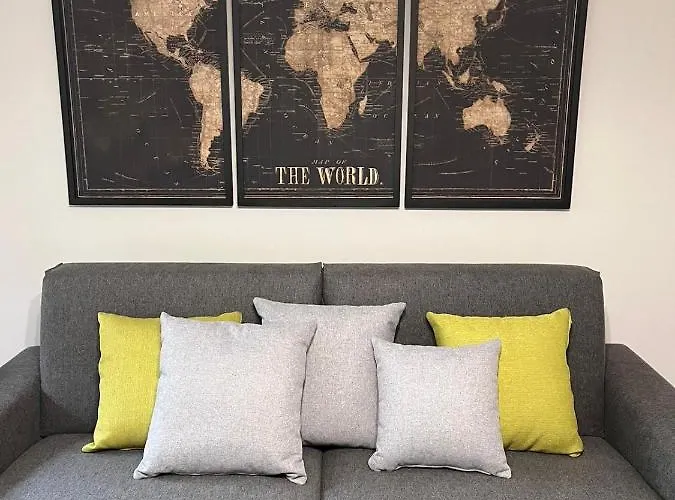 Appartement Kibilu - Via Bazzini Milaan